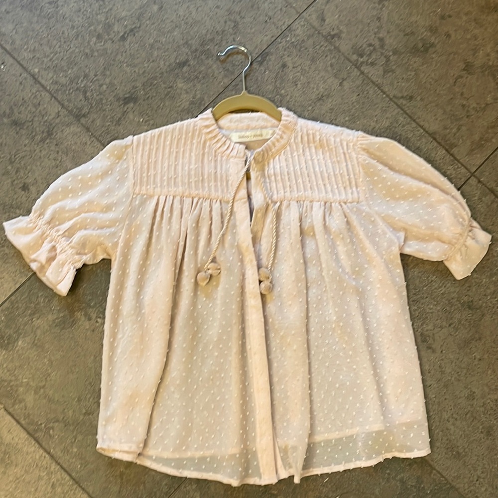 Swiss dot top